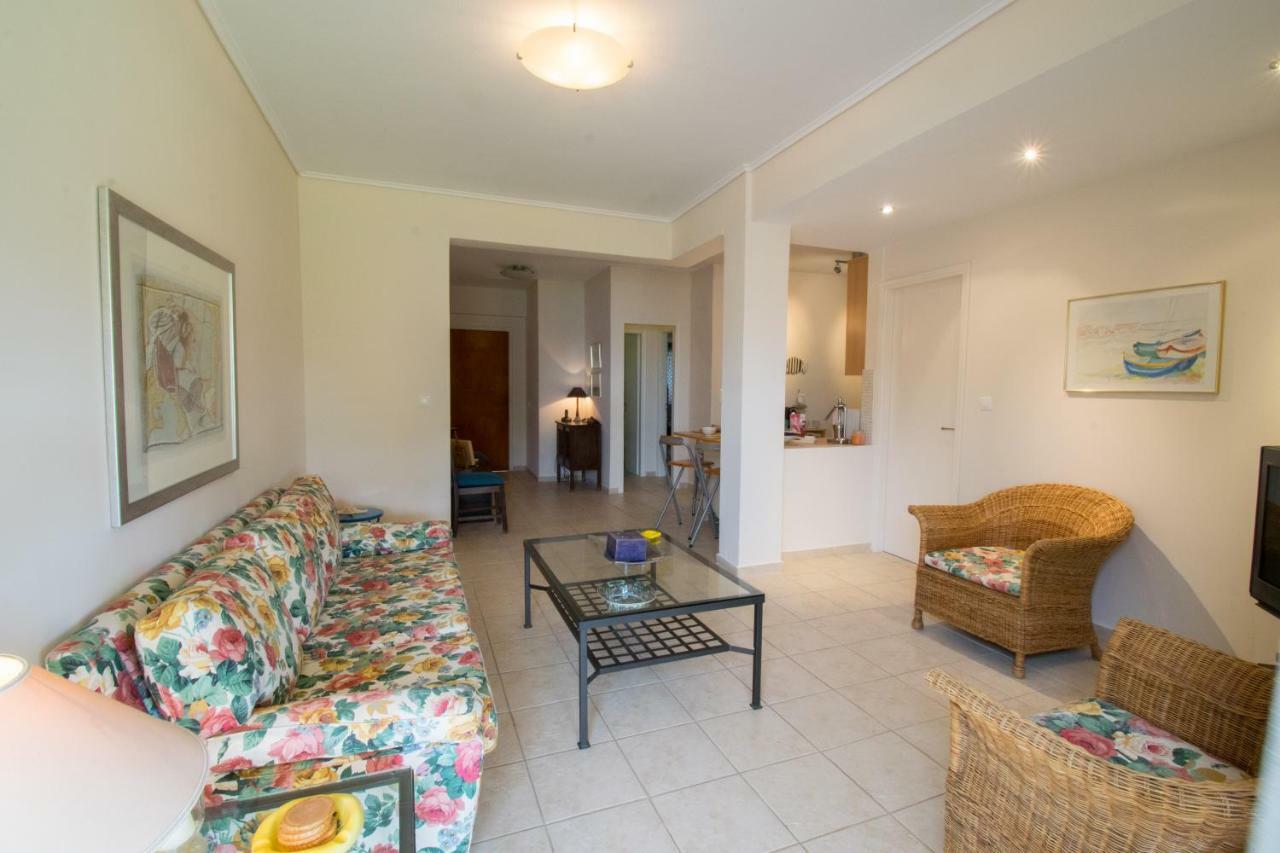 Beach House Near Athens Agia Marina  Ngoại thất bức ảnh